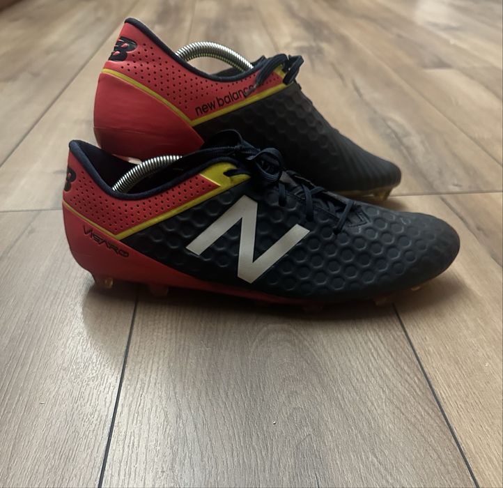 футбольні бутси New Balance Visaro.