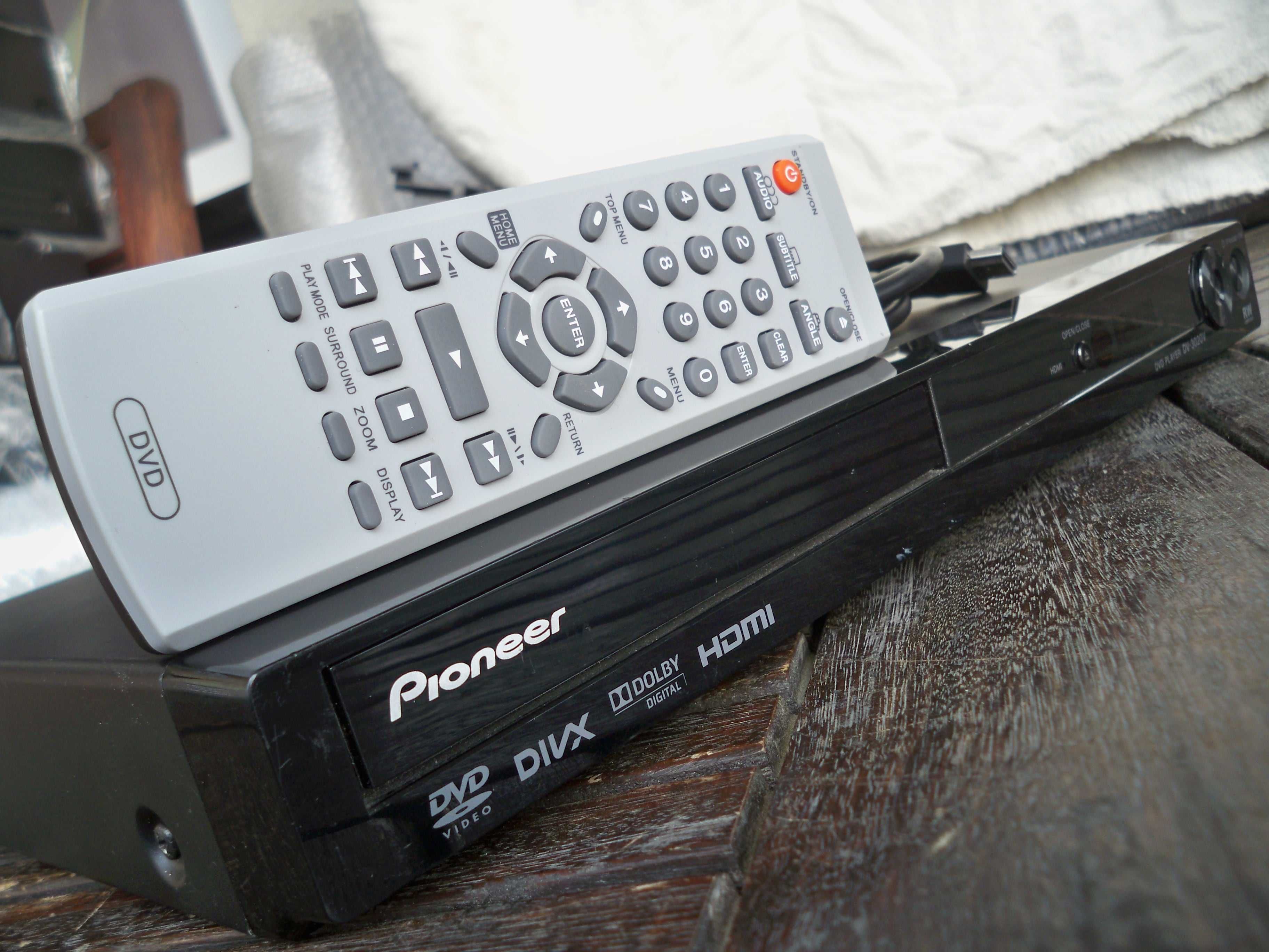 odtwarzacz DVD Pioneer DV-3020V pilot, hdmi, eurozłącze