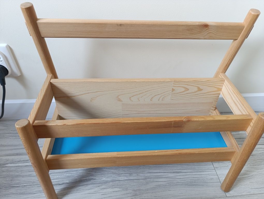 Połka Felisat Ikea na ksiazki