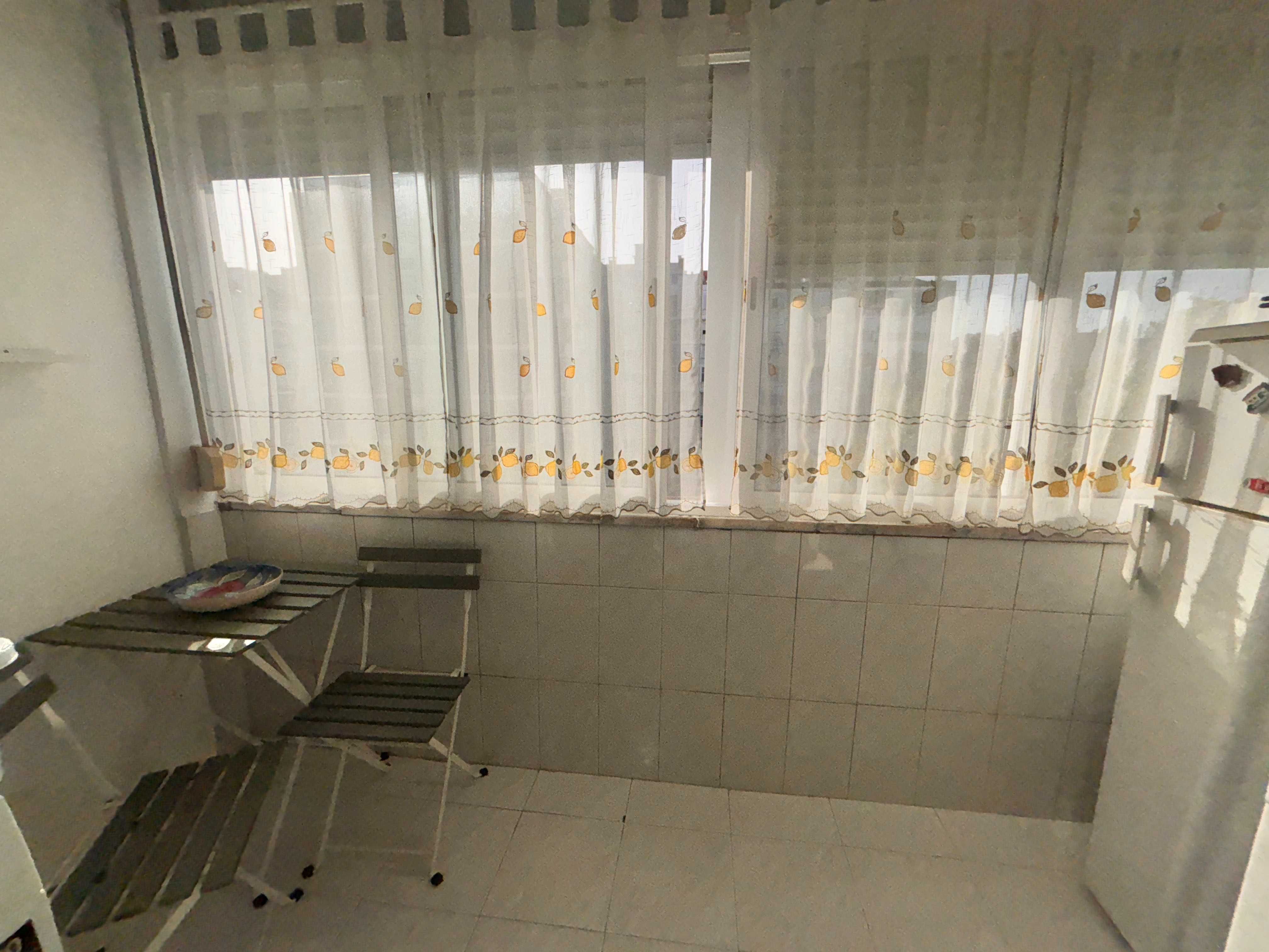 Quarto para Estudante em Benfica – Ambiente Jovem e Tranquilo