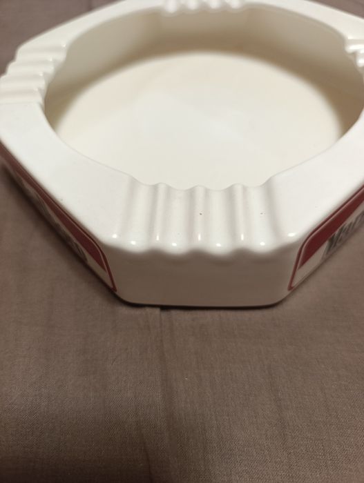 Popielniczka Marlboro kolekcjonerska porcelana