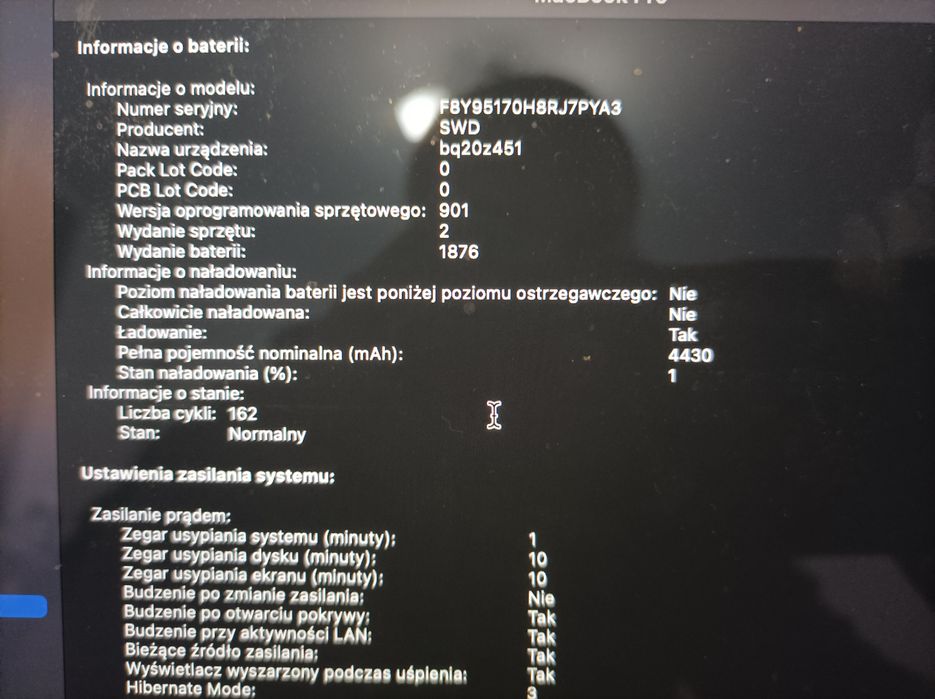 2019 rok Laptop MacBook Pro 13 intel Core i7.  Nowy Touchbar. A1989