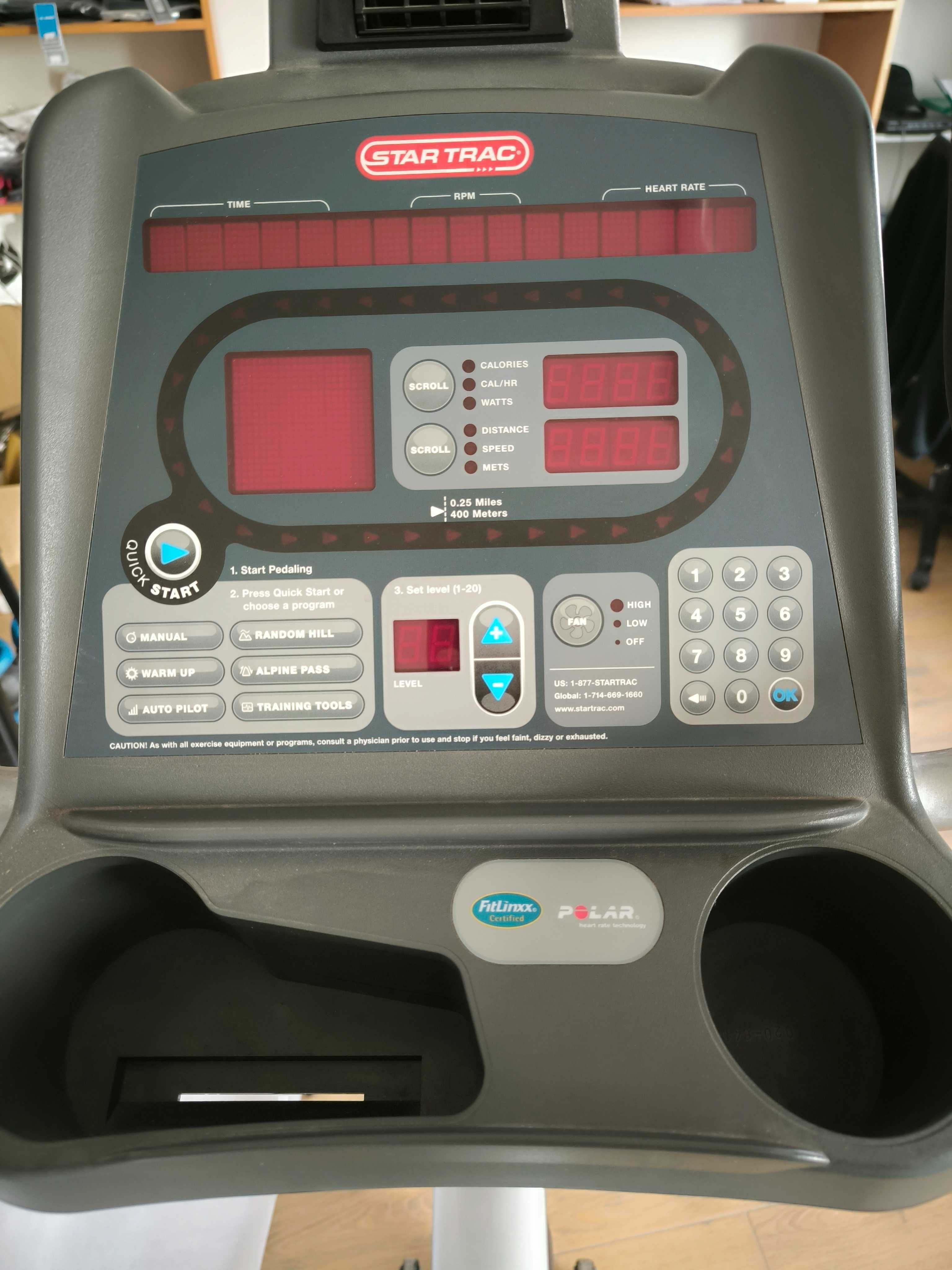 Stacjonarny rower pionowy treningowy Star Trac PRO