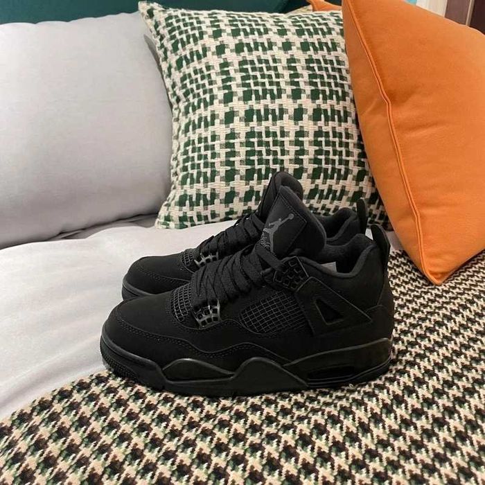 "koszykówki "Jordan_4_Retro_Black_Cat R.42