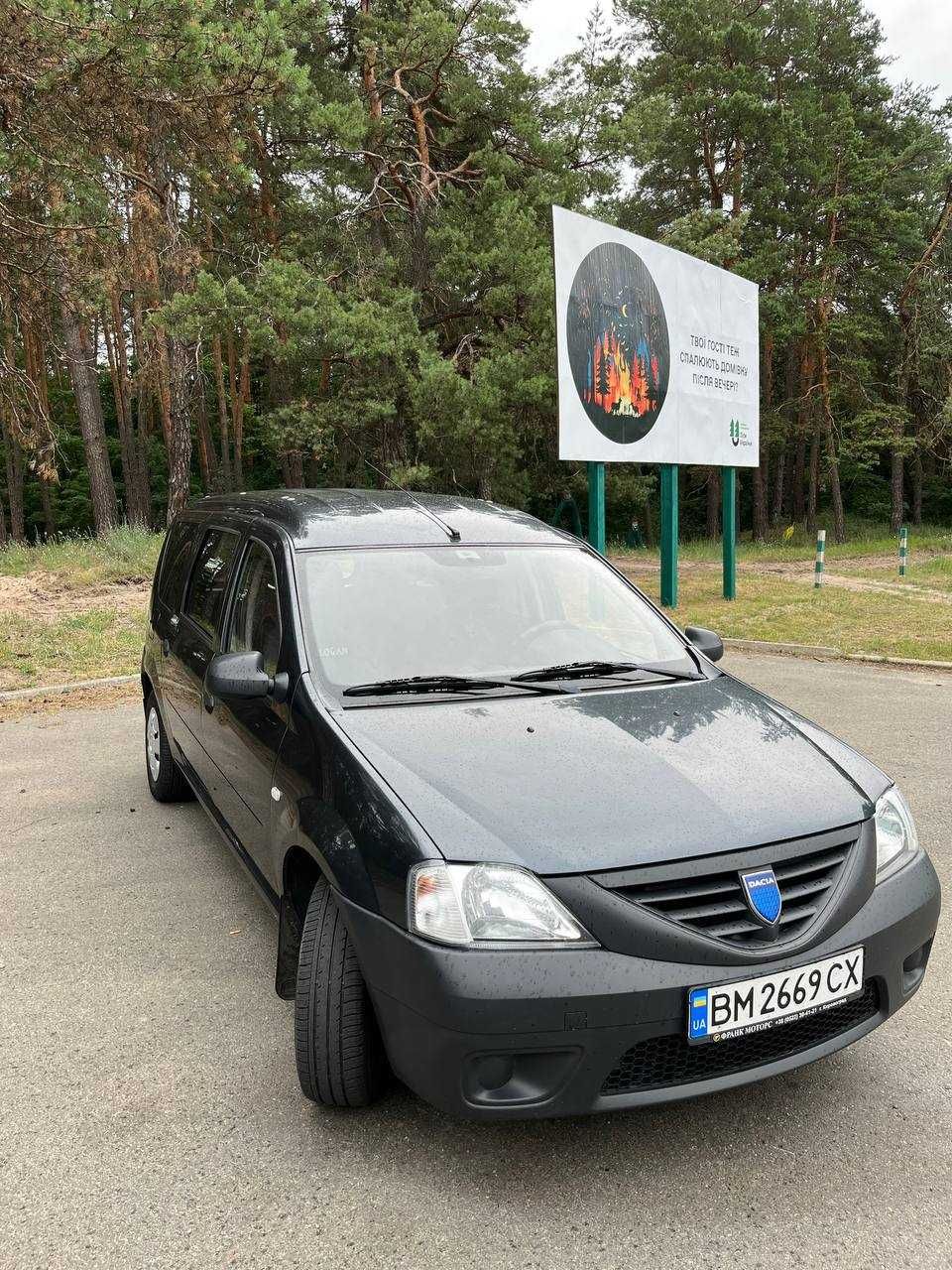 Легковий автомобіль Dacia Logan