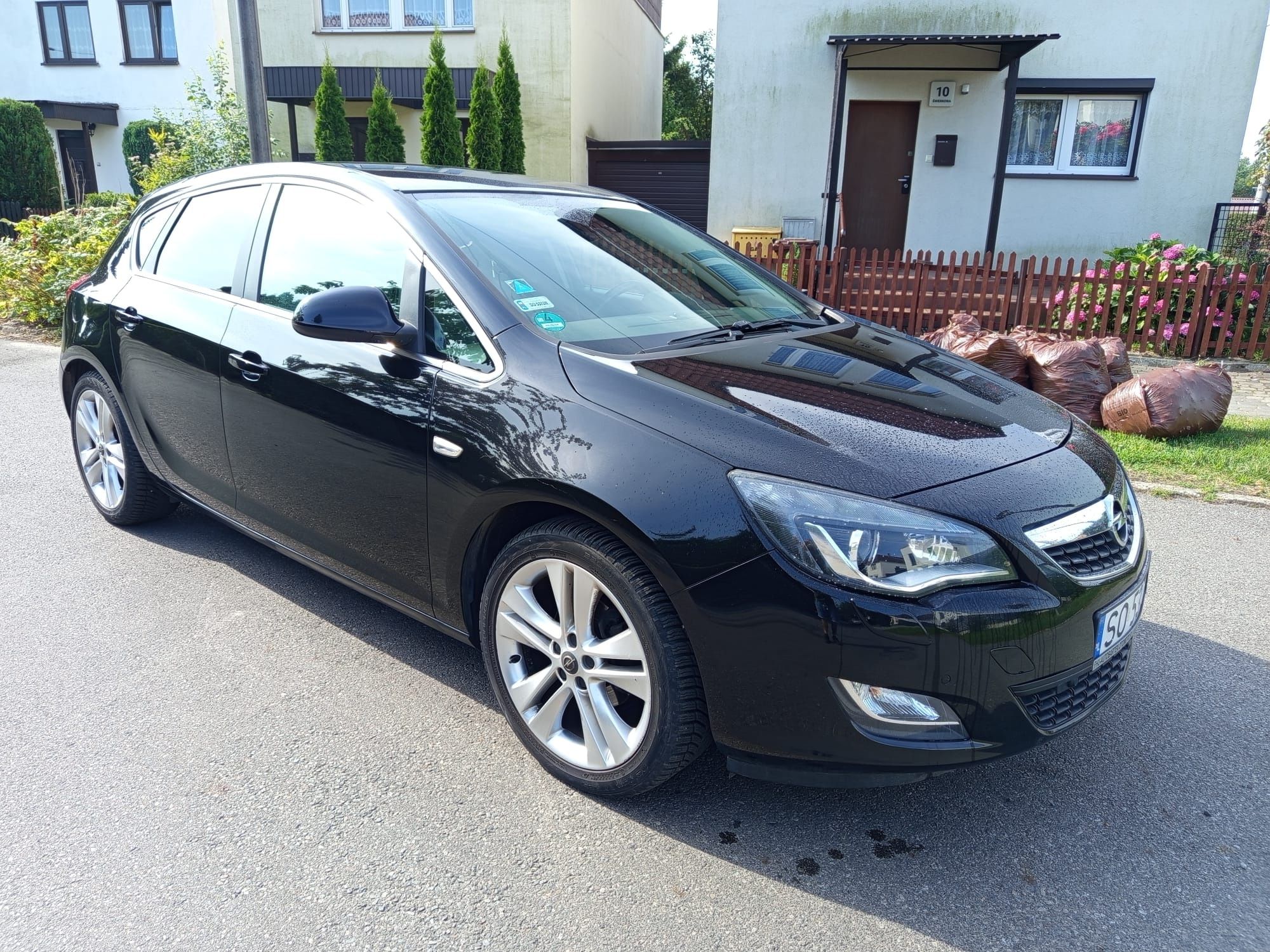 Opel Astra 2010 1.4 turbo super stan