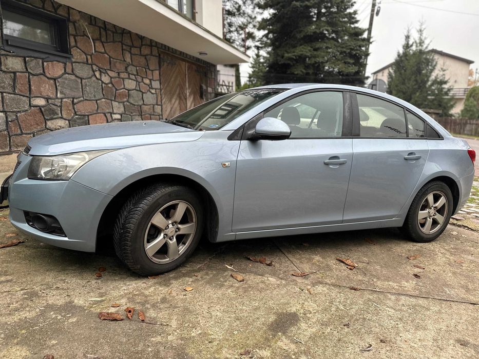 Chevrolet Cruze 1.8 NISKI PRZEBIEG