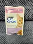 Purina Cat Chow Sensitive z łososiem w sosie 85g