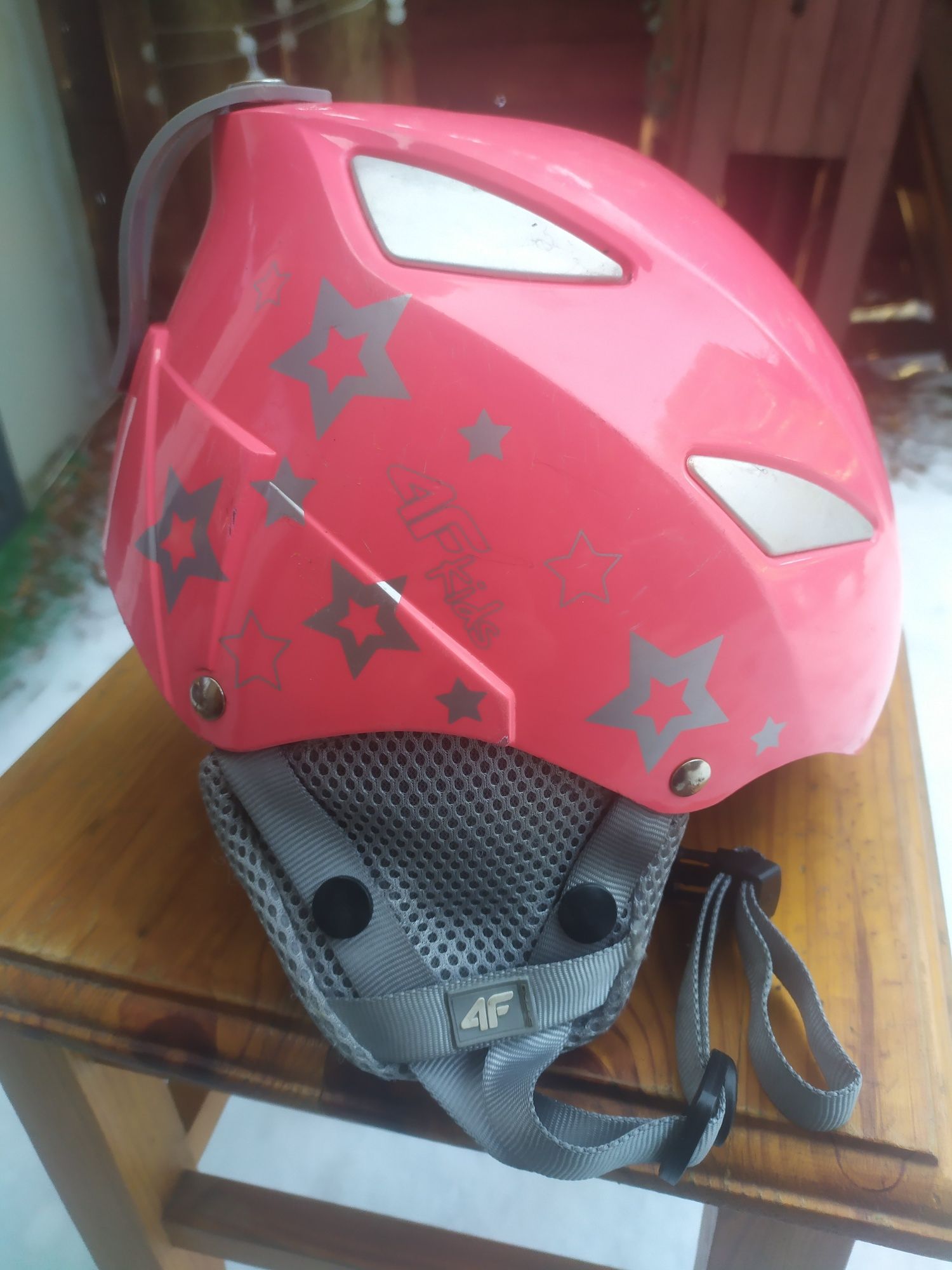 Dziewczęcy Kask narciarski 4F kids różowy, XS, 53-54cm, ocieplany