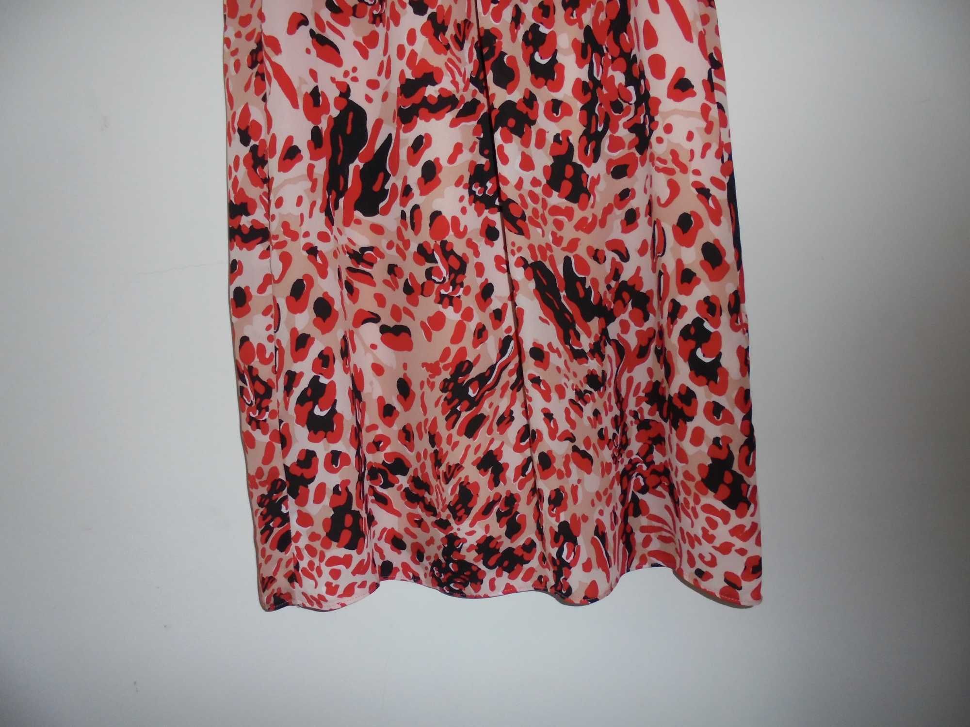 vestido de mulher com varias cores lindo