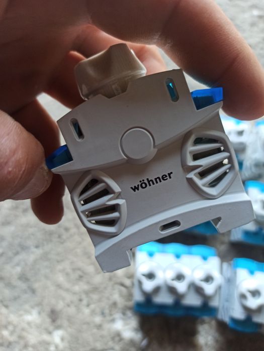 Gniazdo bezpiecznikowe, gniazda bezpiecznikowe WÖHNER