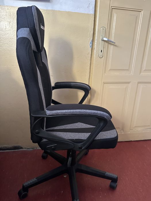 Fotel gamingowy Huzaro