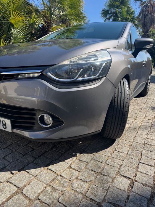 Renault clio 1.5dci 2013 poucos kms