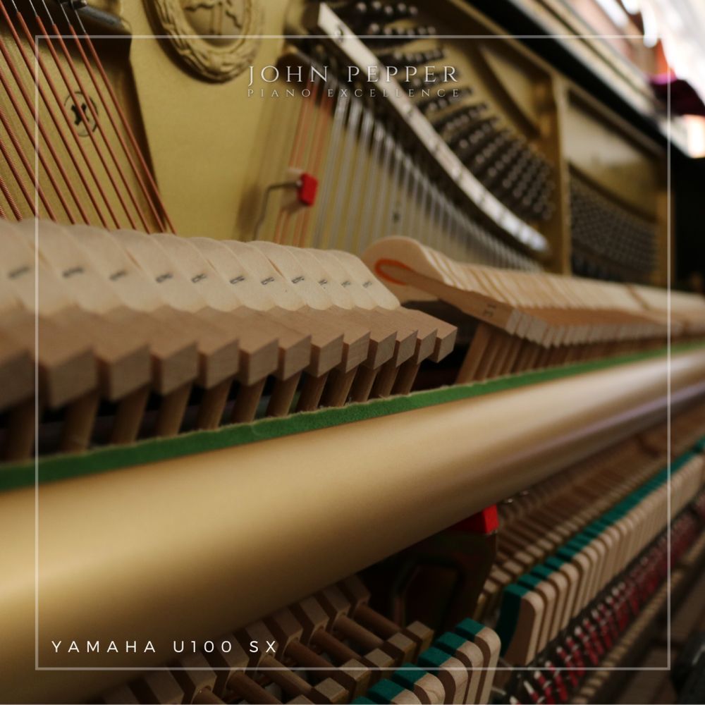 Piano Yamaha U100 SX (Como novo)