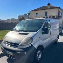 Opel Vivaro Renault trafic 1.9 dci