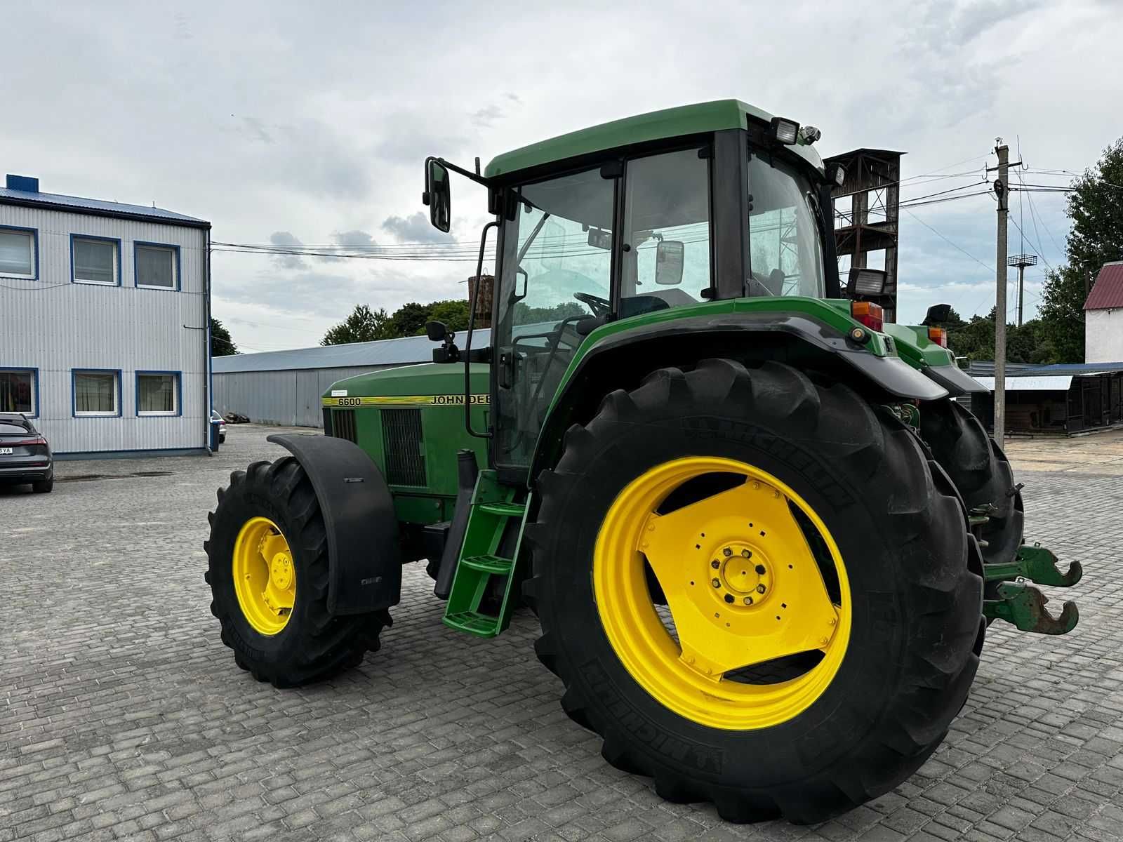 Трактор John Deere 6600-1995 рік