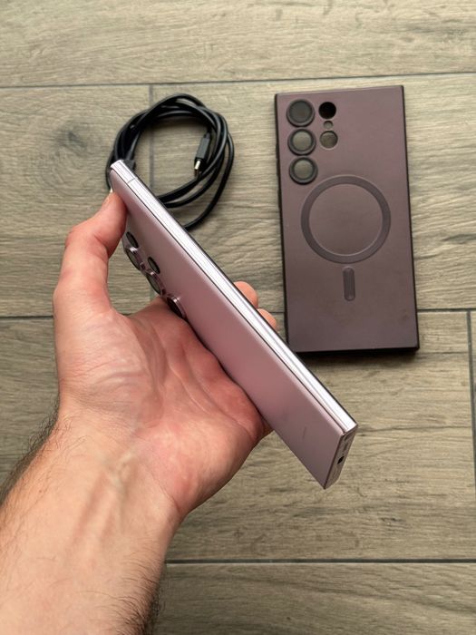 Продам Samsung S23 Ultra 8/256GB Lavender