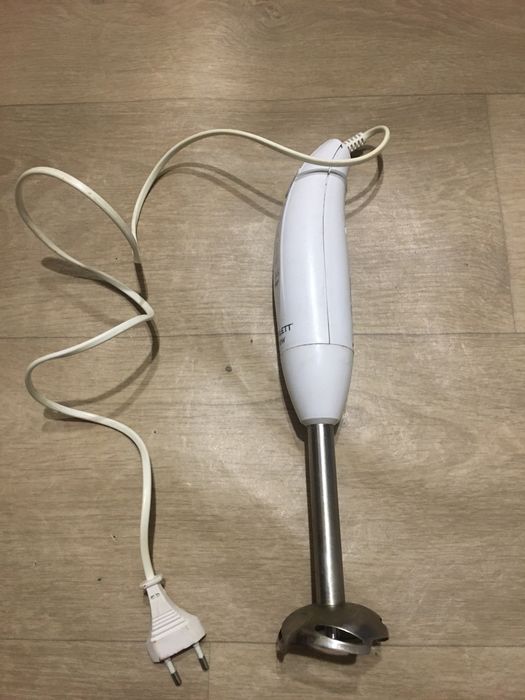 Блендер scarlett 700