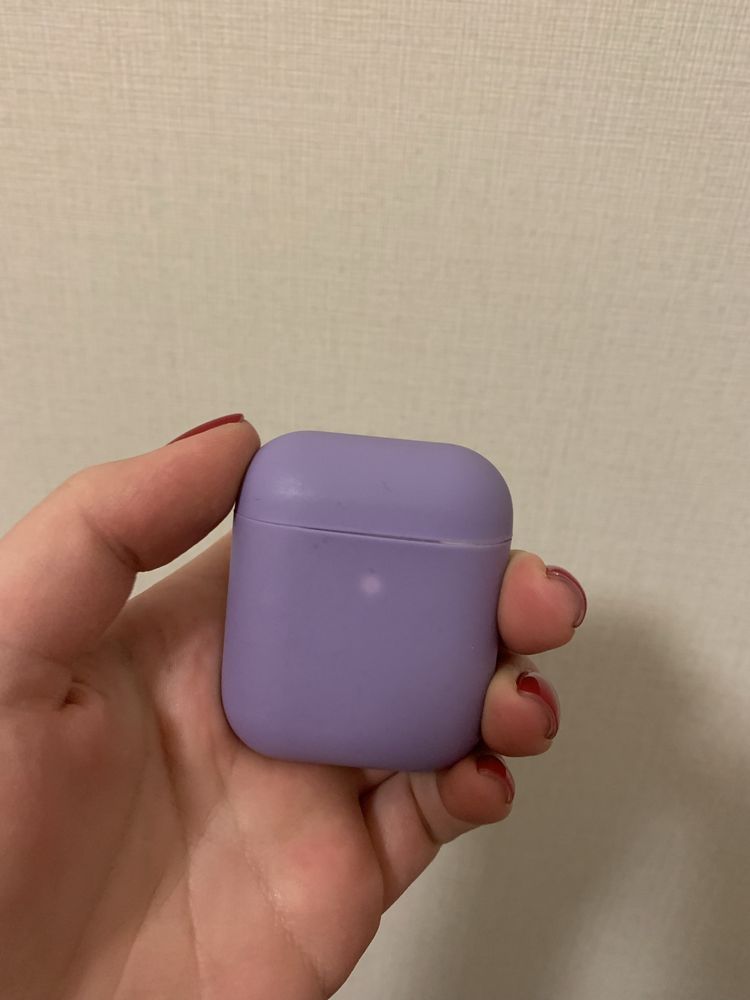 ОРИГІНАЛ. Продам Airpods 2 + чохол