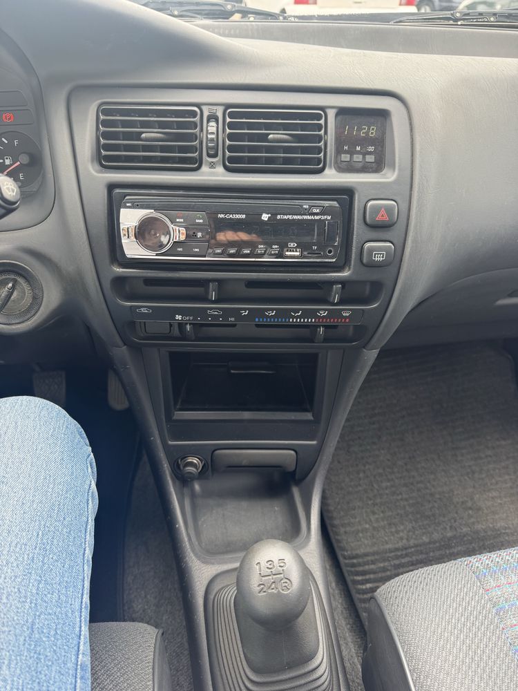 Toyota corola 1.3 XLI 90cv