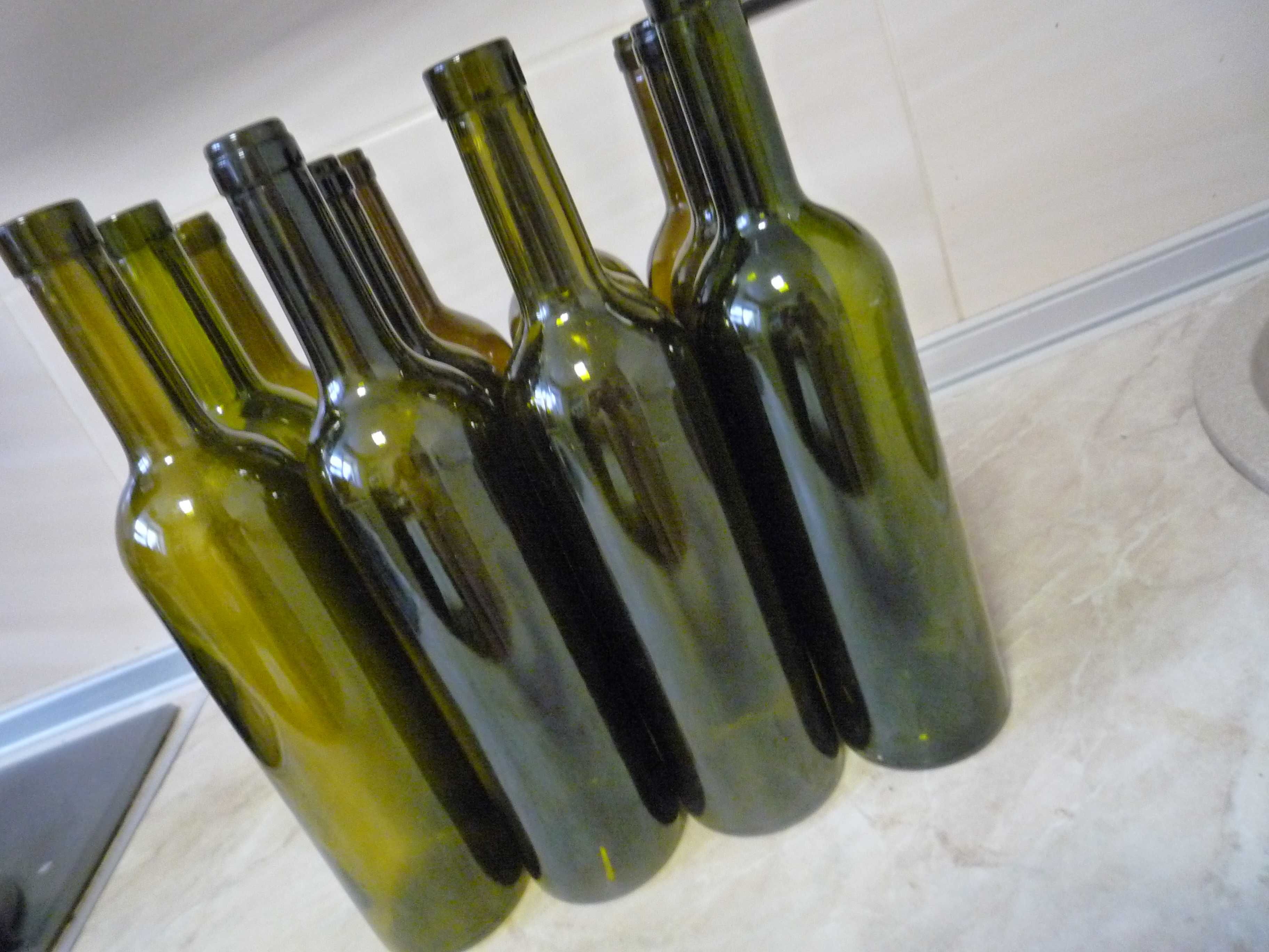 Бутылка 0,75л темное стекло с пробками, для разлива вина уксуса и т.д.