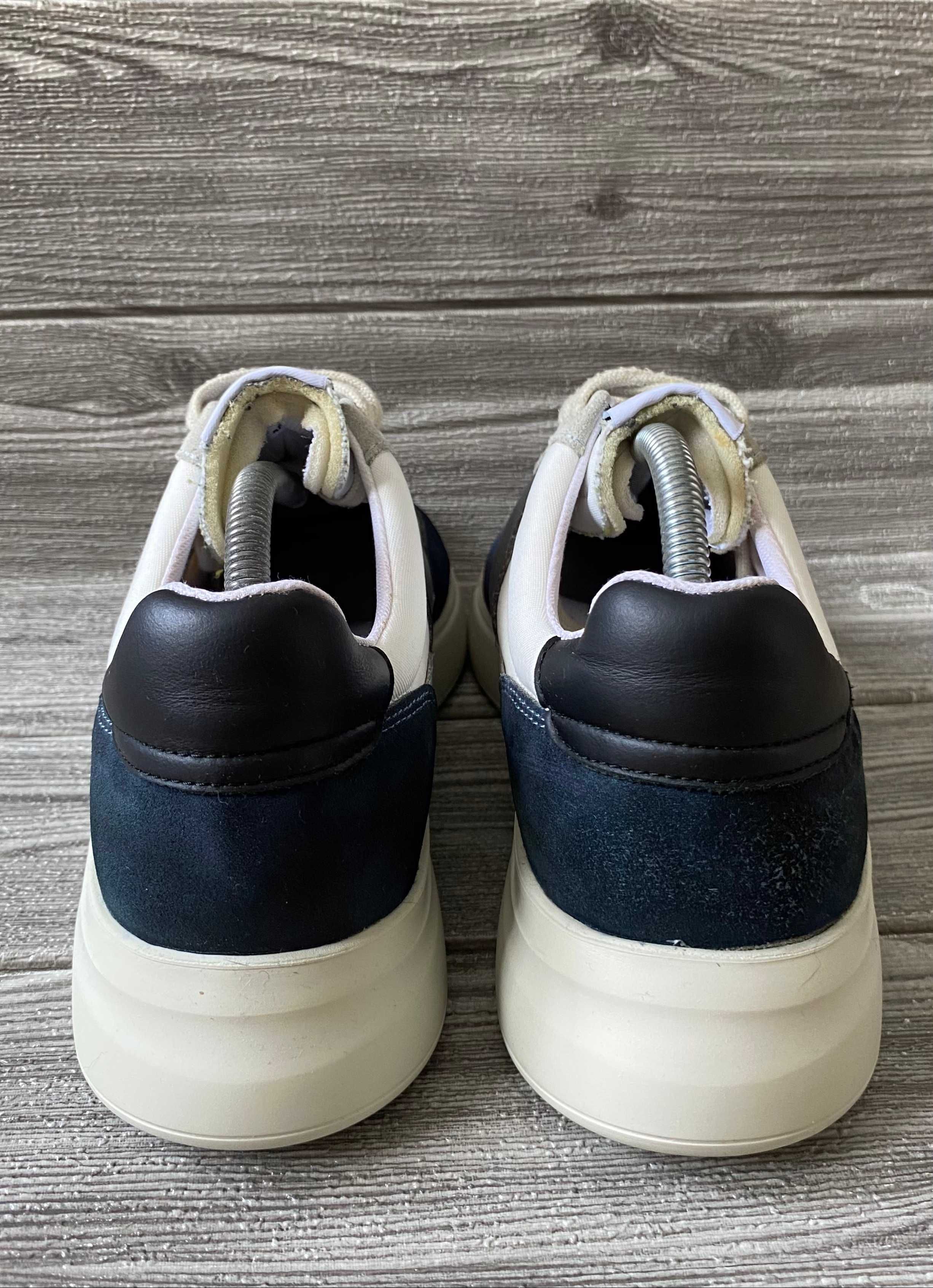 Axel Arigato sneakers, rozmiar 43, stan bardzo dobry