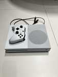 Xbox one s o pojemności 1TB