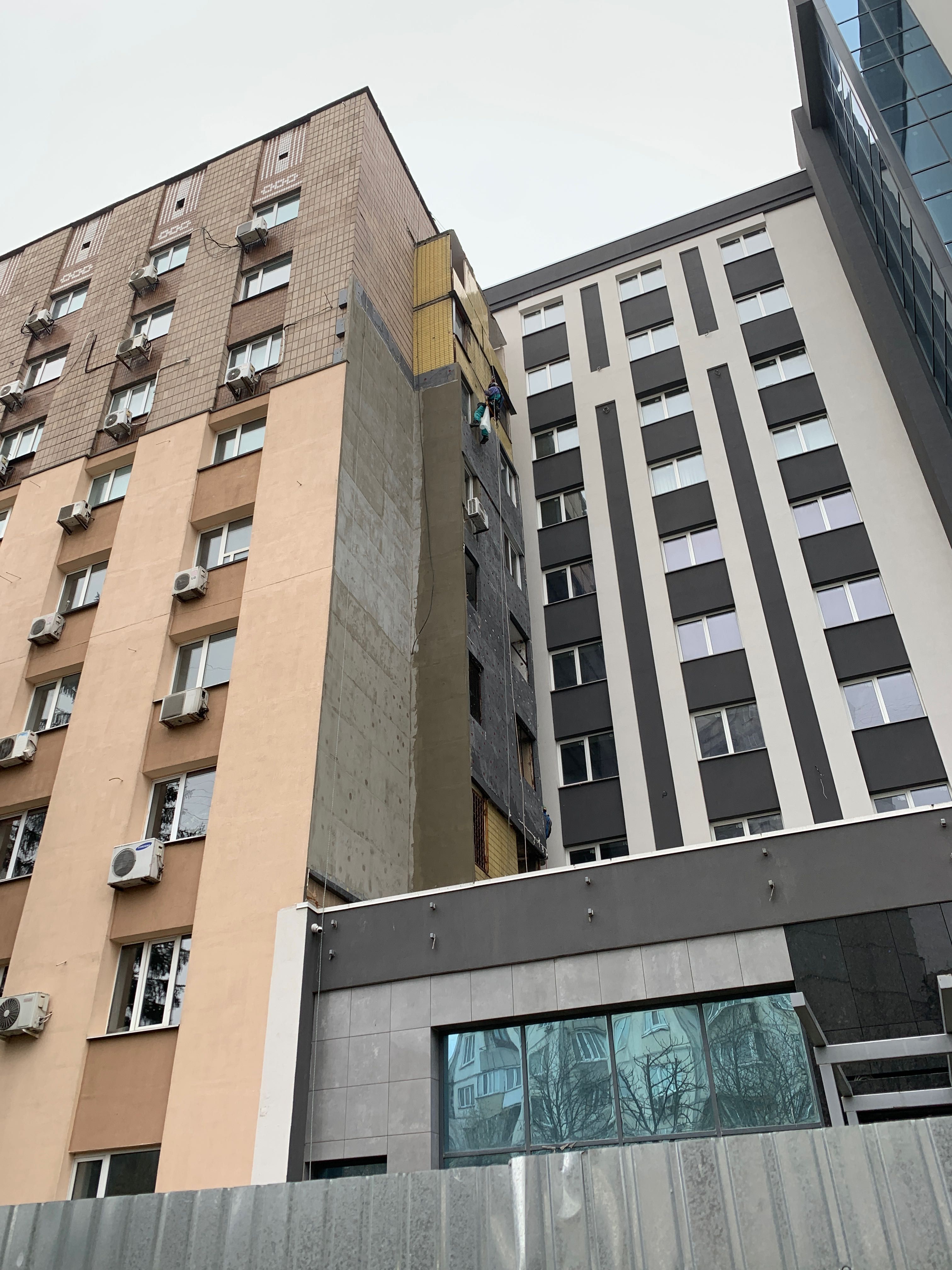 Утеплення фасада, утеплення стін, утеплення альпініст РЕСТАВРАЦІЯ