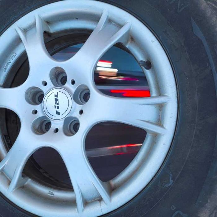 Koła zimowe 16 alufelgi Hyundai Kia  5x114,3 japońskie ET38 235/60/16