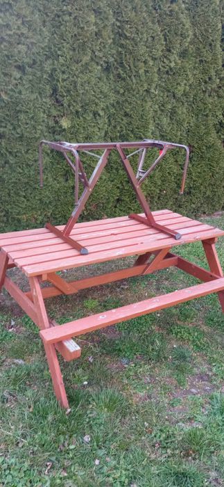 Stolik do kampera przyczepy kempingowej