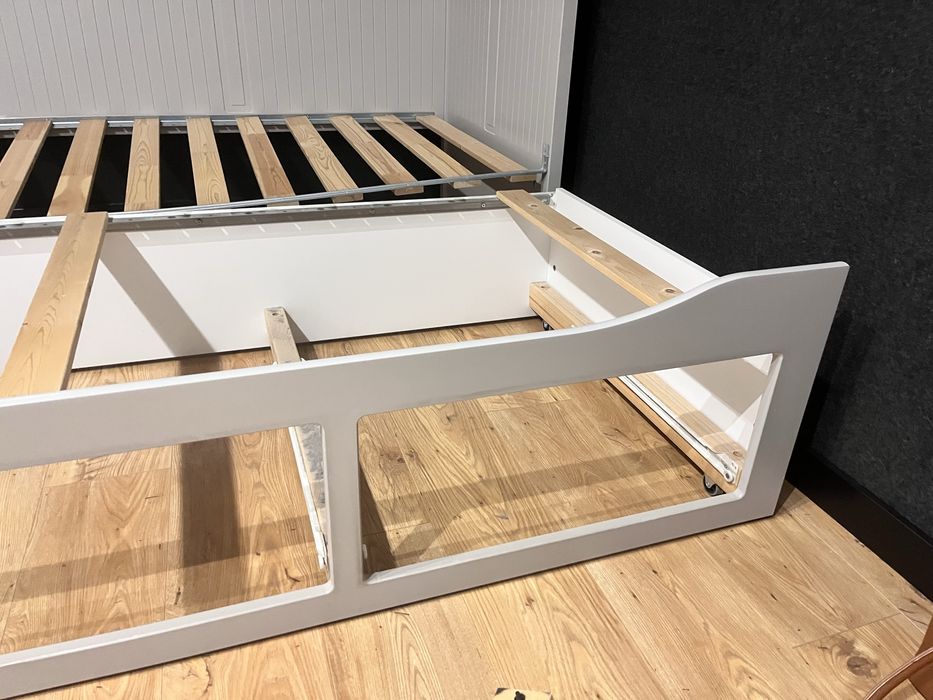 Łóżko 160x200 IKEA Hemnes szare z materacami
