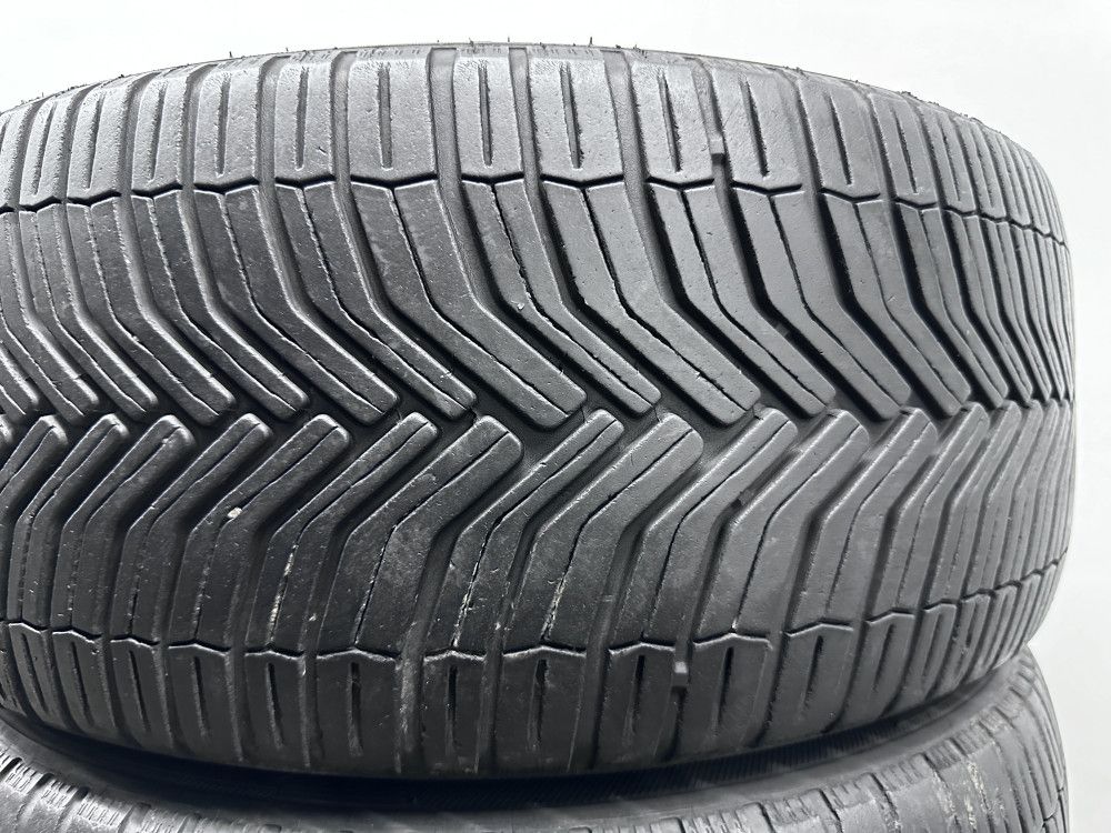 4шт всесезонні 225/45/R17 2019р Michelin Cross Climate Plus x2x4