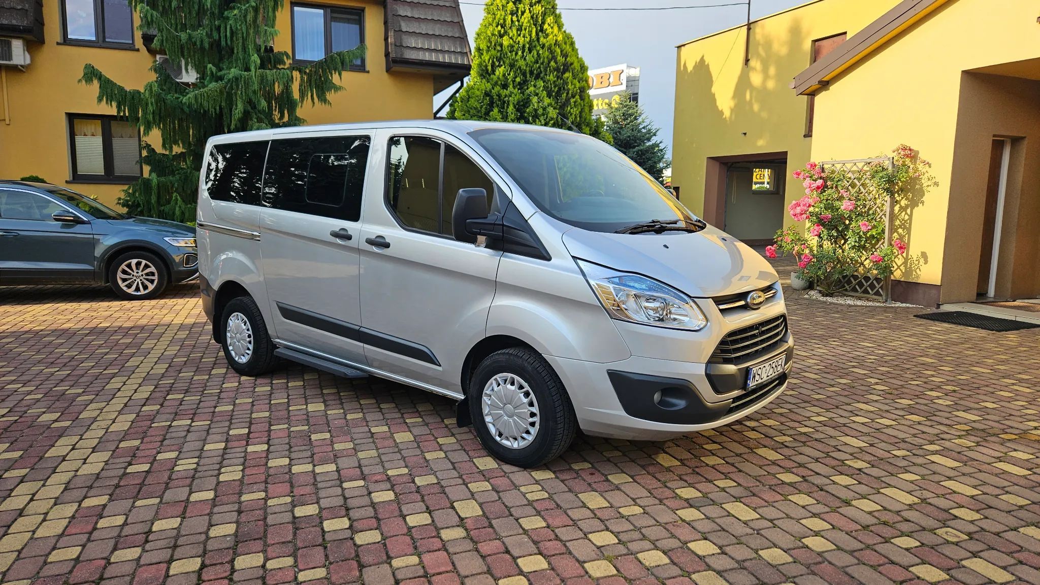 Ford Tourneo Custom Z salonu,jedyny taki ,ambasady,bezwypadkowy