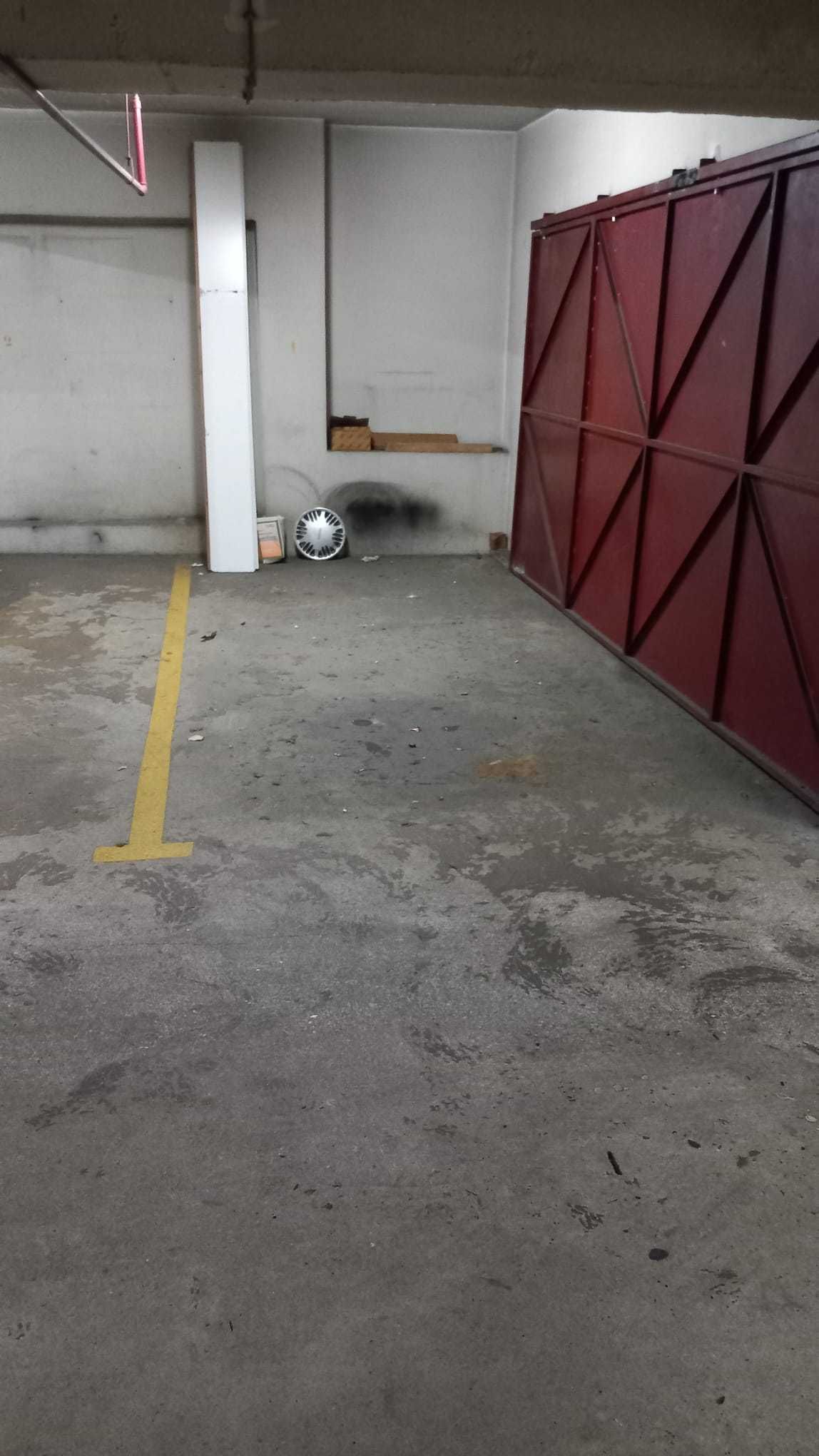 1 Vaga de garagens para arrendar Olaias