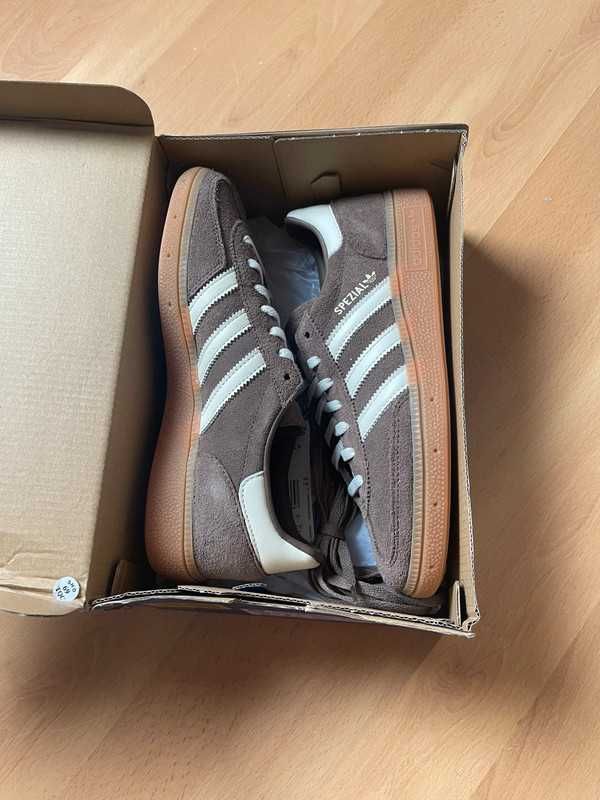 ButyDamskie Adidas Handball_Spezial_brązowy Rozmiar.36