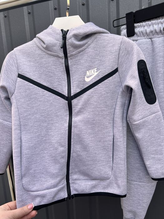 Дитячий костюм nike tech fleece р116-140