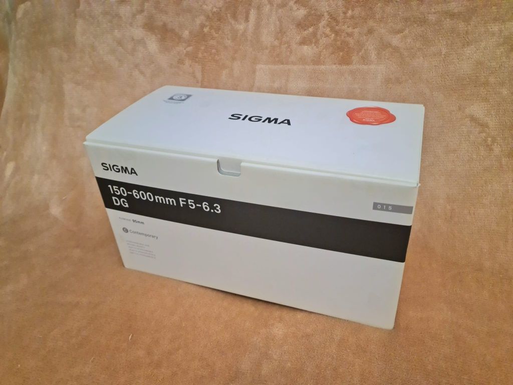 SIGMA 150-600mm F5-6.3 DG