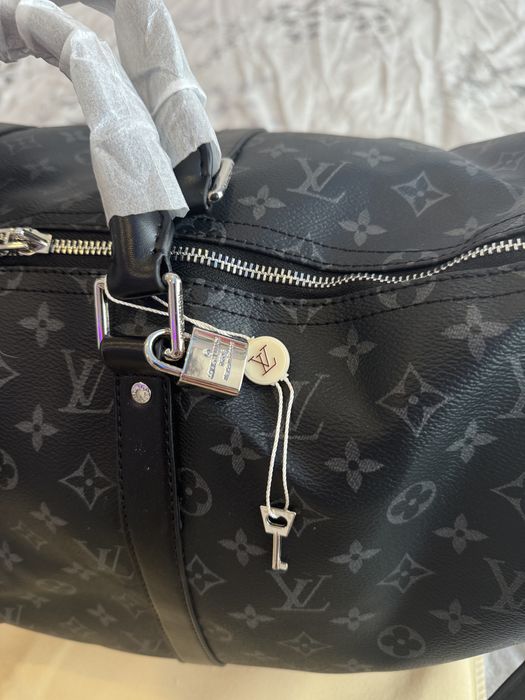 Mala Luis Vuitton de viagem