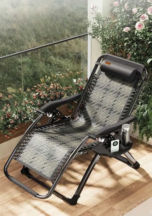 Розкладне крісло з ротангу шезлонг садовий Zero Gravity WCG S-10