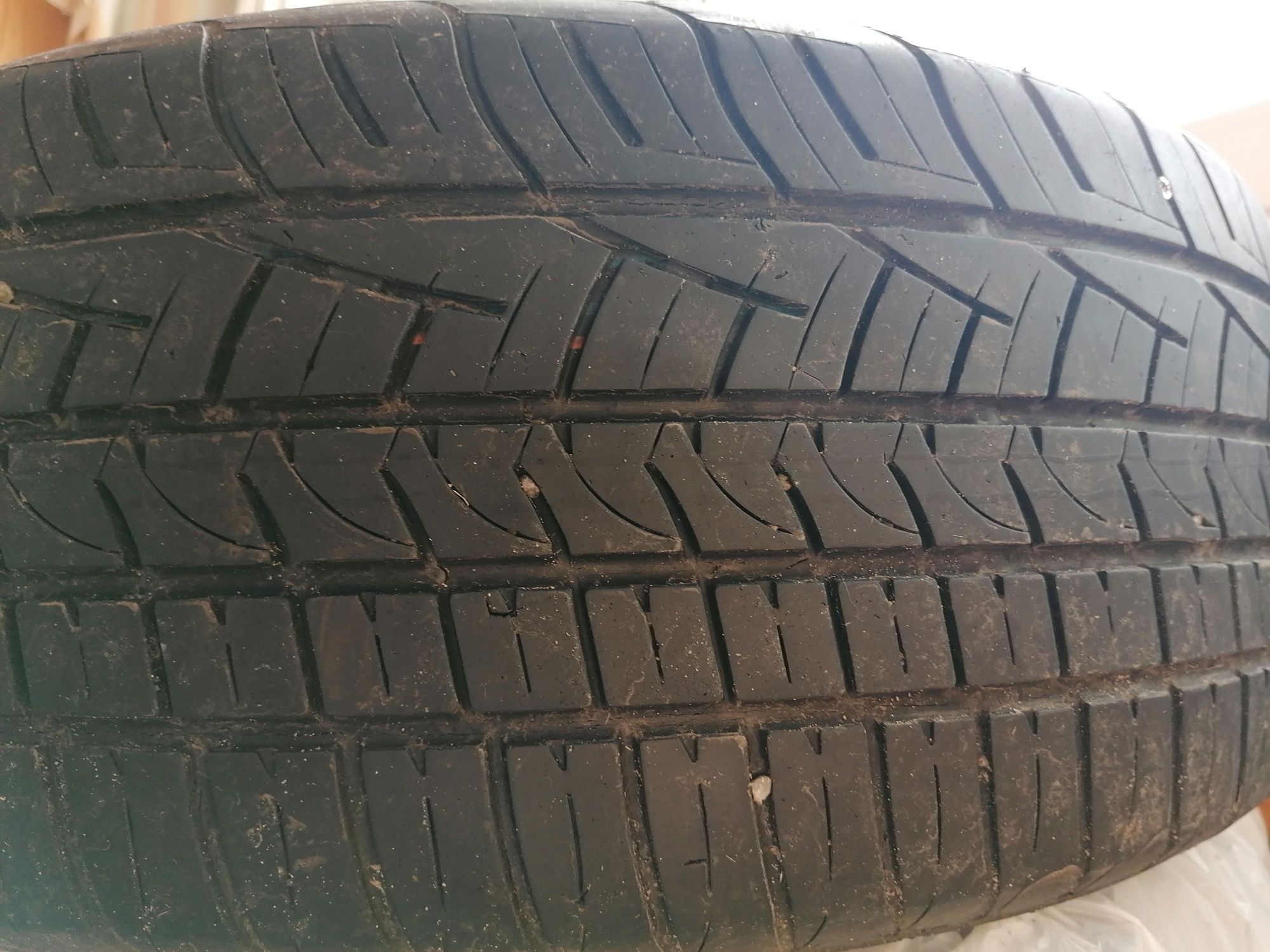 Шини General 235/55 r17