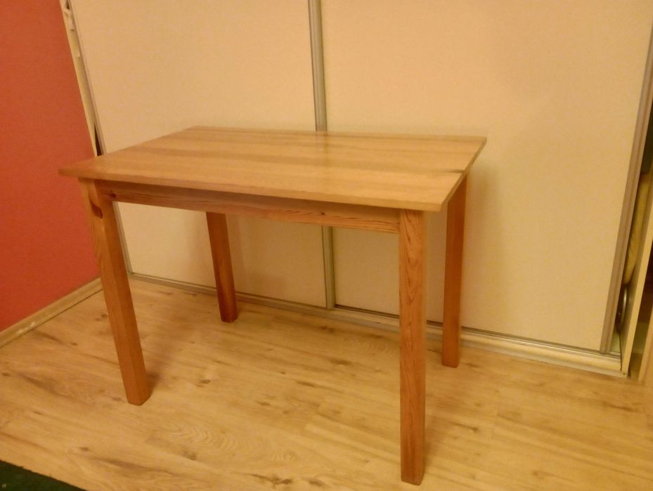 Stół drewniany sosnowy