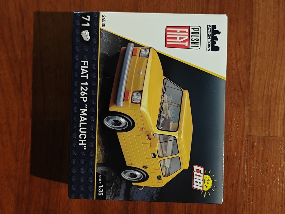 Fiat 126 Cobi Bricks