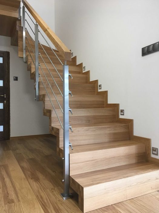 Schody drewniane PRODUCENT Śląskie Małopolskie Wycena Montaż Pomiar