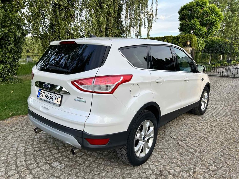 Продам Форд Ескейп 2013