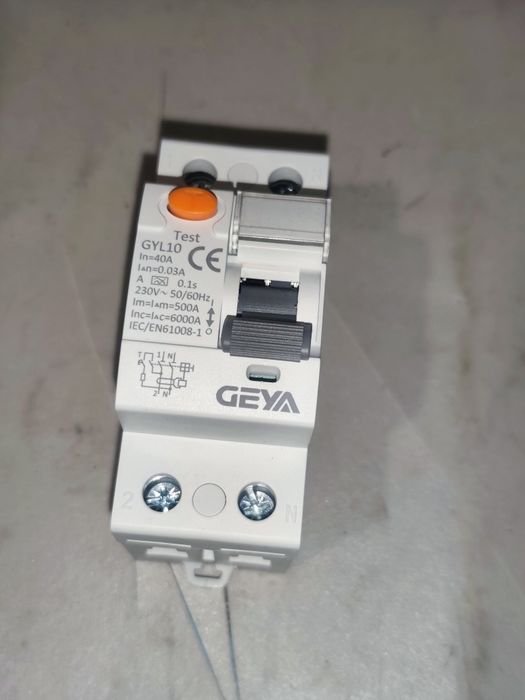 Wyłącznik różnicowoprądowy GEYA GYL10 (ELCB).