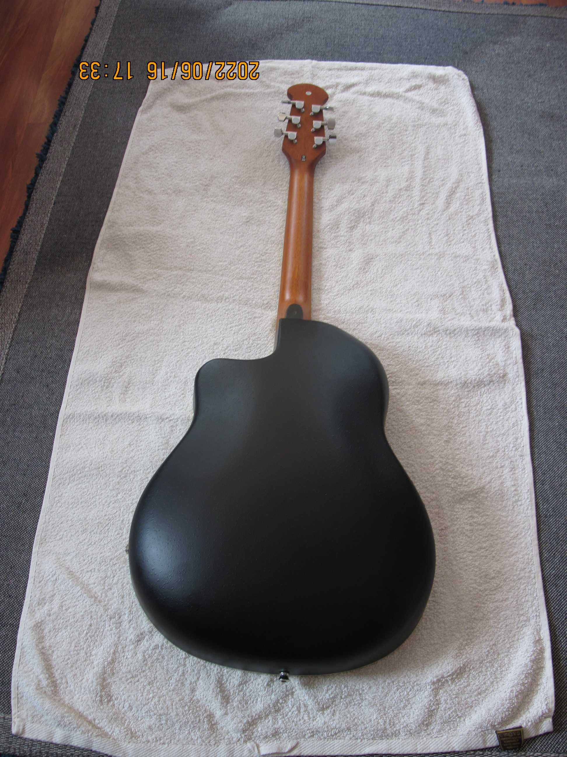 Gitara elektroakustyczna Harley-Benton.