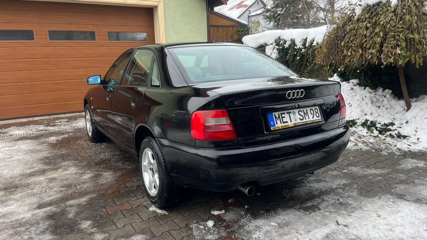 Audi A4  * zarejestrowany * ubezpieczony * zadbany