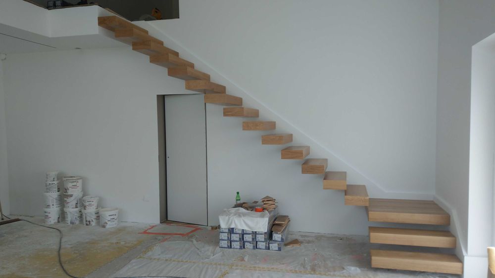 Stopnie dębowe Schody Półkowe Wspornikowe na konstrukcje