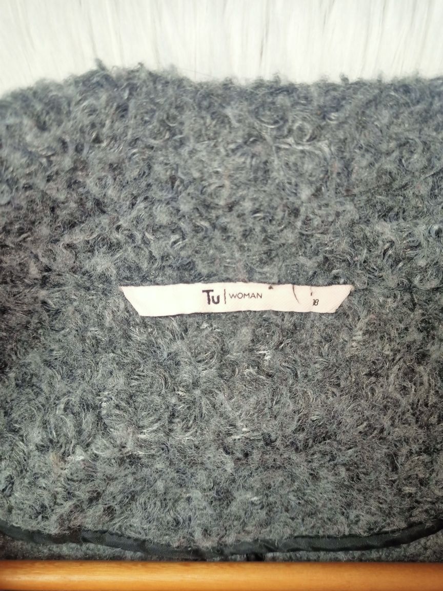Женское пальто Тедди фирма Tu размер 18