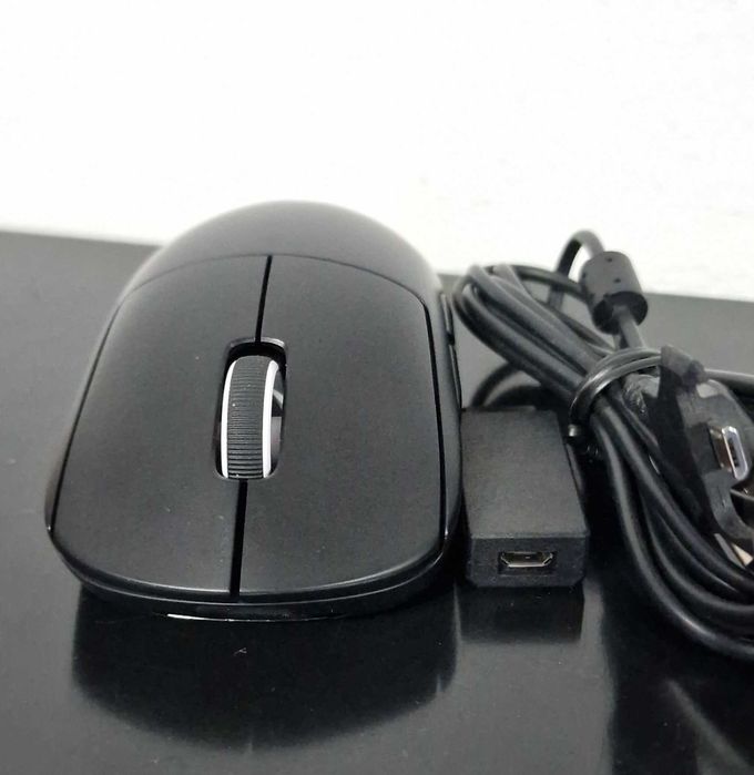 Myszka Bezprzewodowa Mysz Gamingowa Czarna Logitech G Pro X superlight